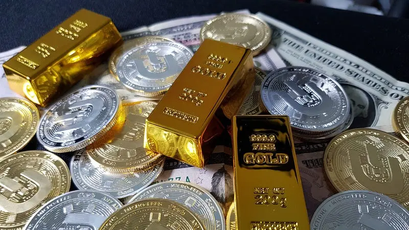 The History of Money: From Bartering to the Fiat Standard